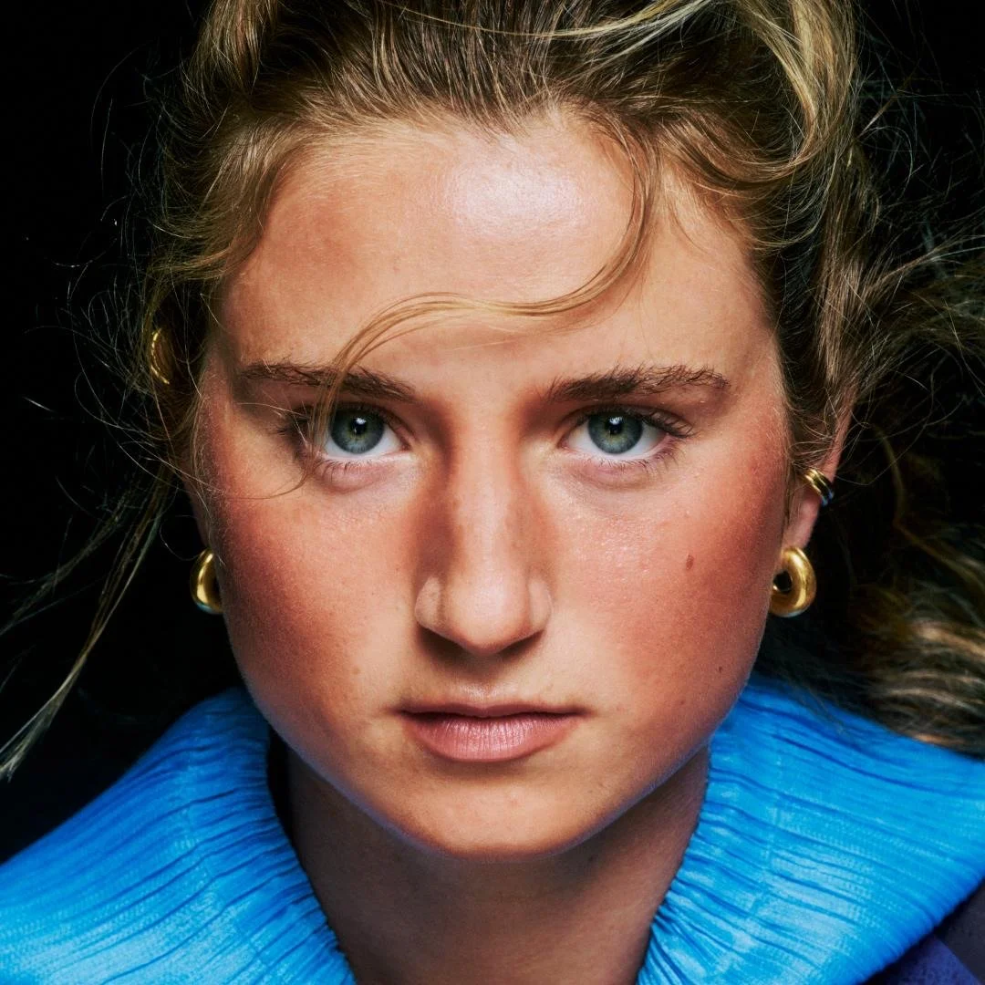 Ally Sentnor Nike close-up